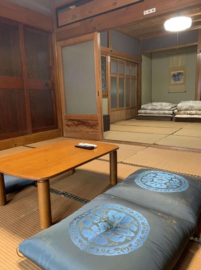 Minsyuku Koshiyama Hotel ชิราคาวะ ภายนอก รูปภาพ