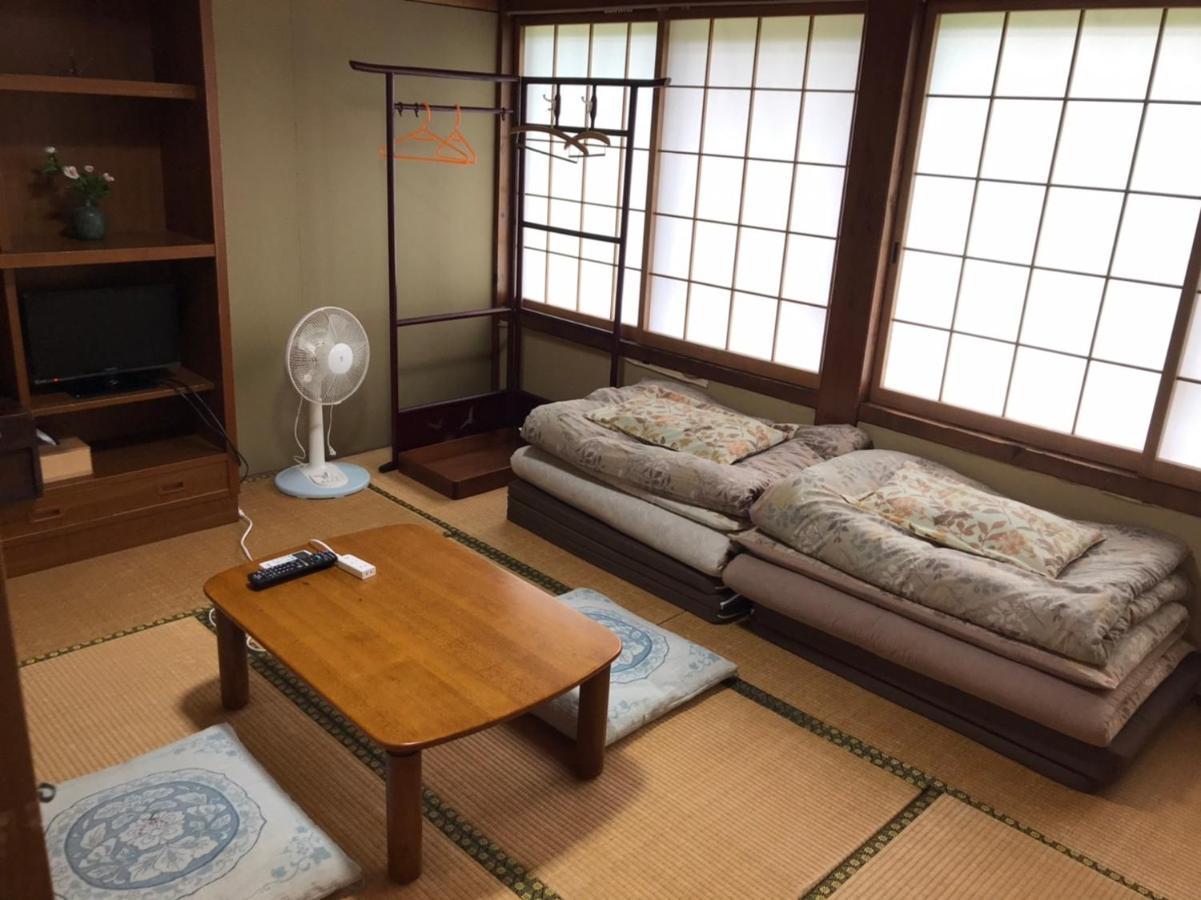 Minsyuku Koshiyama Hotel ชิราคาวะ ภายนอก รูปภาพ